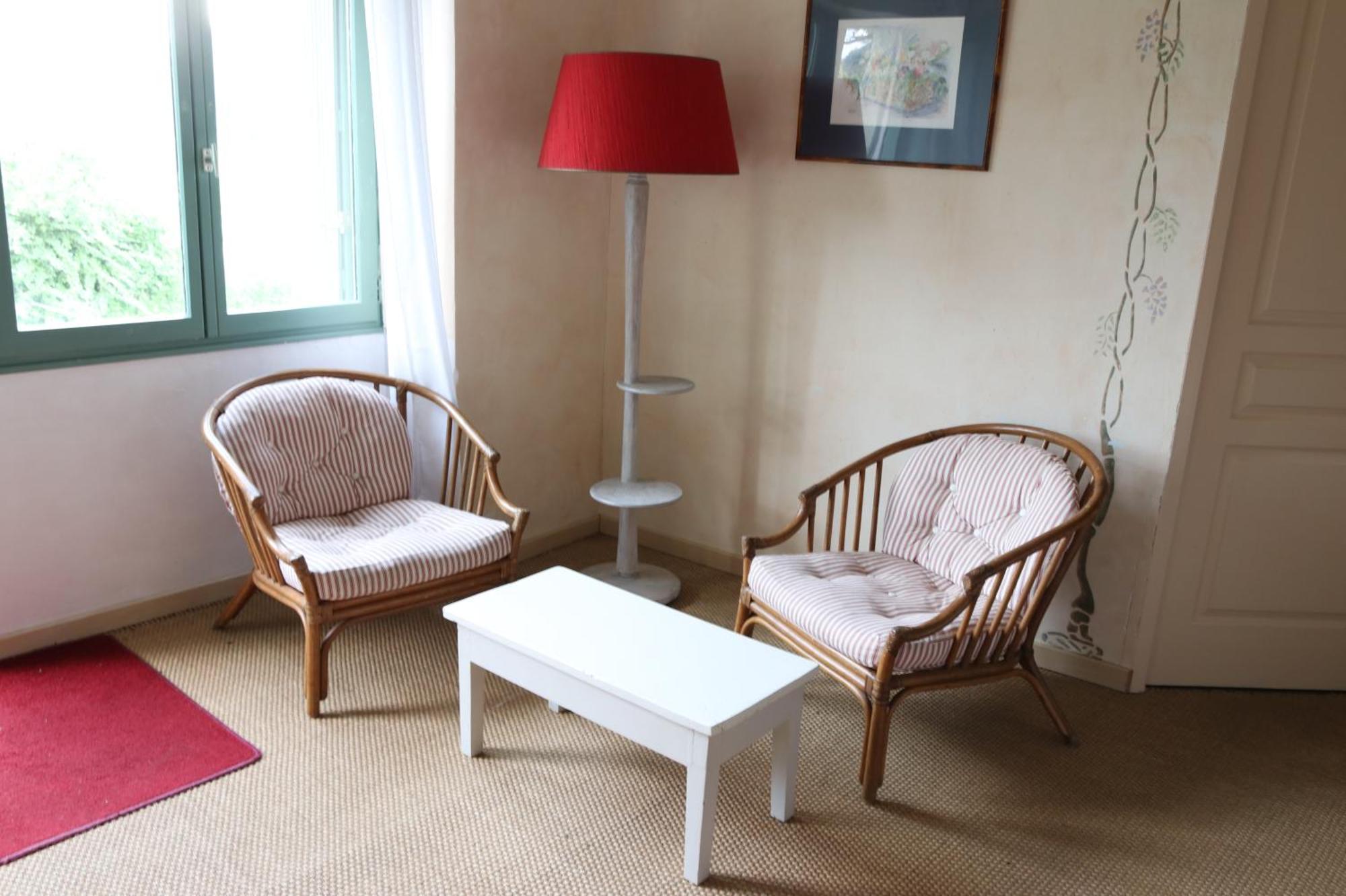 Chambres D'Hotes Du Noisillet Cinais Exteriér fotografie